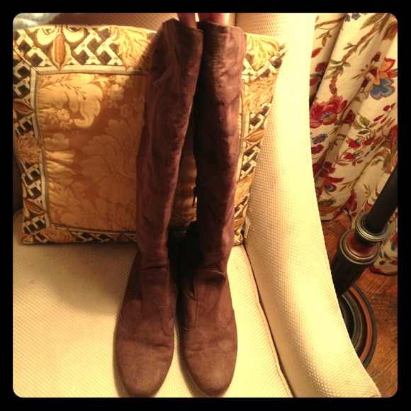 Michael Antoni's tall over the knee boots