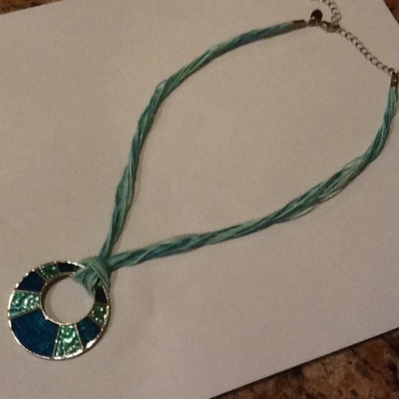 ✨SOLD 💥Lia Sophia Necklace