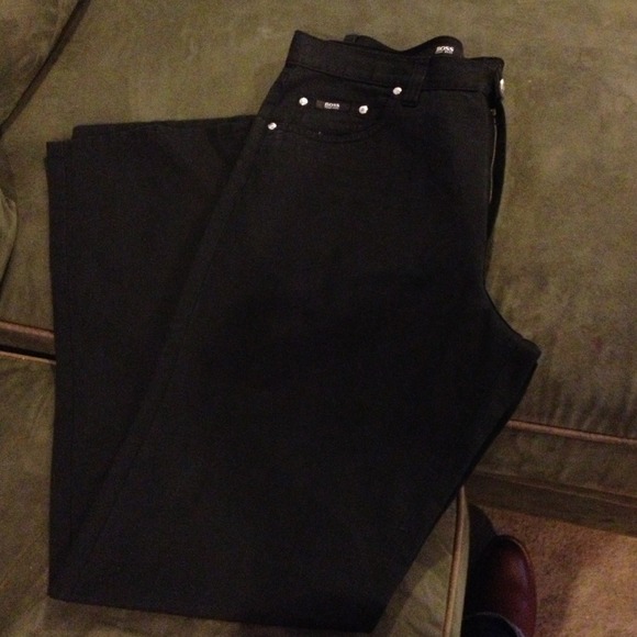 BNWOT Black Hugo Boss pants; 38X34