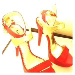 Bebe sandal red&gold,sexy&elegant size 8new in box