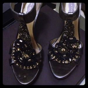Elie Tahari 8.5