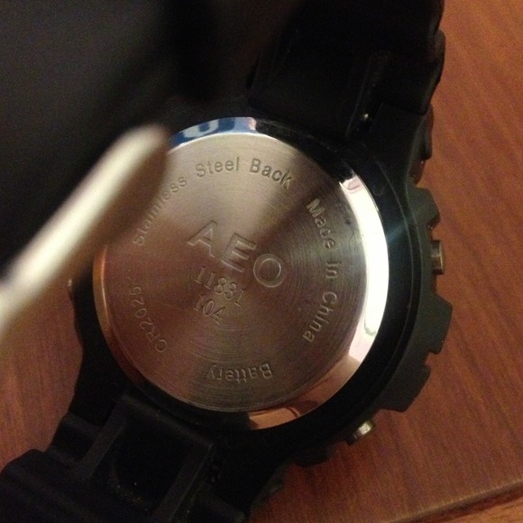 watch - Picture 3 of 3