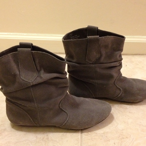 ***Sold***Steve Madden booties.