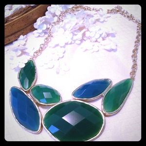 Pebblestone Collar Necklace