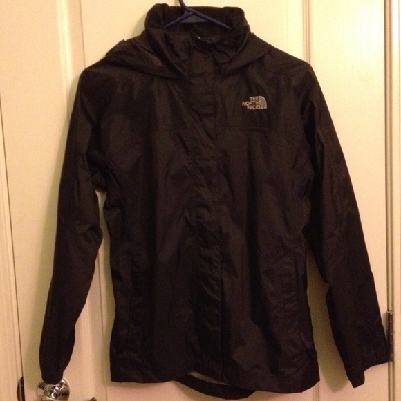 ❌SOLD❌North Face Rain Jacket