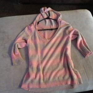 Pink & grey hooded sweater