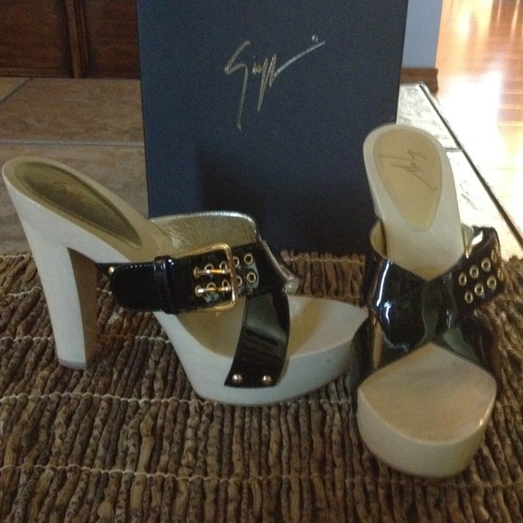 GIUSEPPE ZANOTTI BLONDE WOOD & PATENT LEATHER 37.5