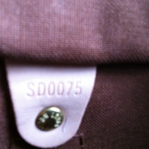 *SOLD*Authentic Louis Vuitton Speedy 25 - Picture 2 of 4