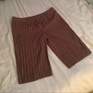 Crop pants by Bisou Bisou