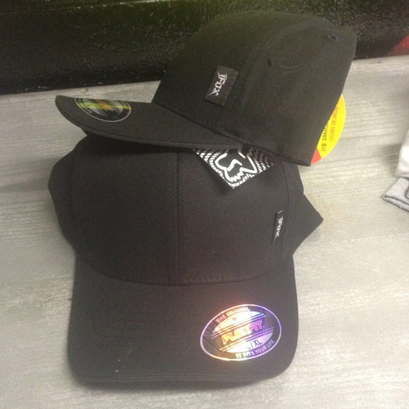 Black Men's Fox flex fit hats