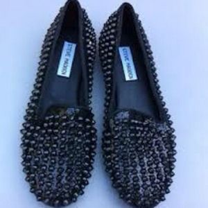Steve Madden studly black flats