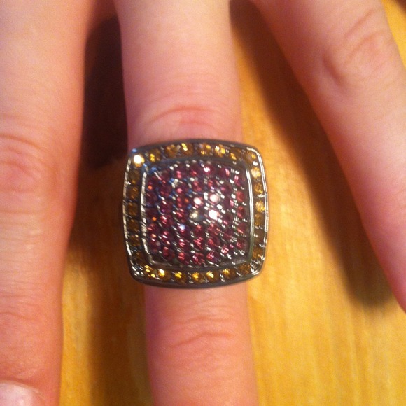 Canary/Pink & White Swarovski crystal fashion ring