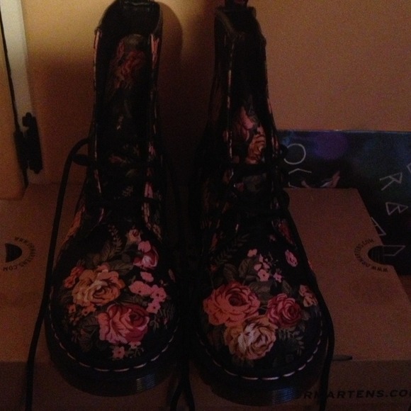 SOLD!!! - Picture 2 of 4