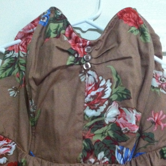 (DONATED) vintage style strapless dress - Picture 2 of 5