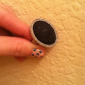 Black lace ring