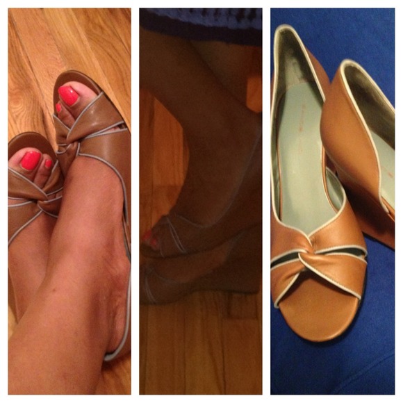 Cute brown & light blue peep toe wedges✂✂✂REDUCED