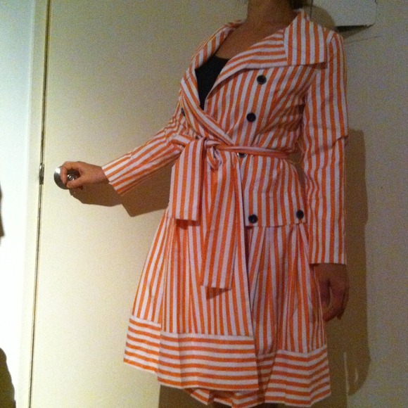 MAXMARA DOUBLE BREASTED ORANGE/WHITE NAUTICAL COAT
