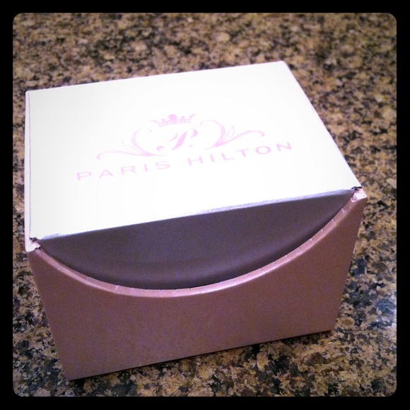 Paris Hilton crystal sparkling beautiful watch! - Picture 1 of 4