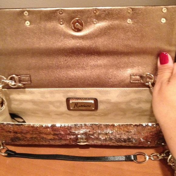 G by Marciano Clutch hand bag. - Picture 2 of 4