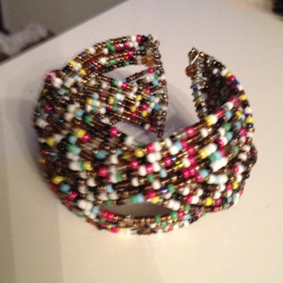 Stylish bead bracelet