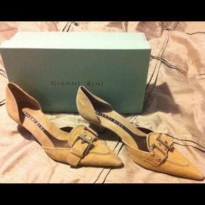 RESERVED!!! Gianni Bini Slide Heels Sz 8.5