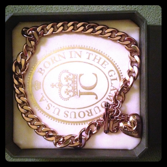 Pink limited edition juicy necklace