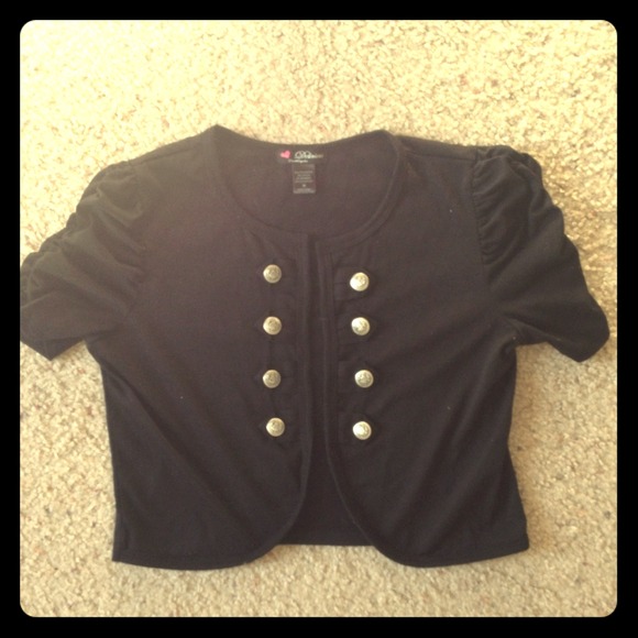 💢SOLD💢Black short sleeve Pull over