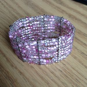 Stretchy pink bracelet