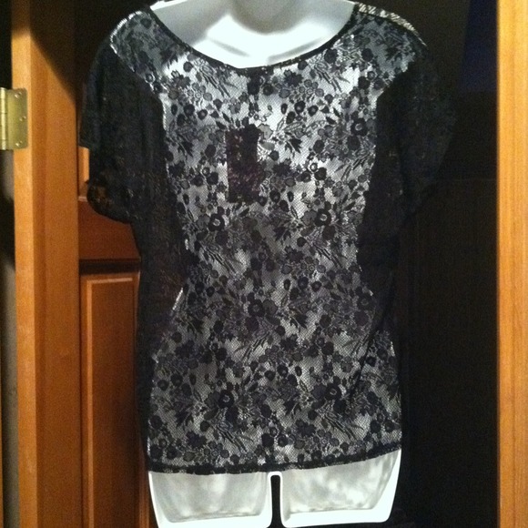🐩Sale Soprano Top with Sheer Front and Lace Back - Picture 2 of 4