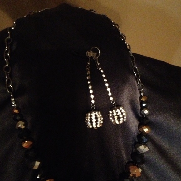 Necklace & earrings - go saints!