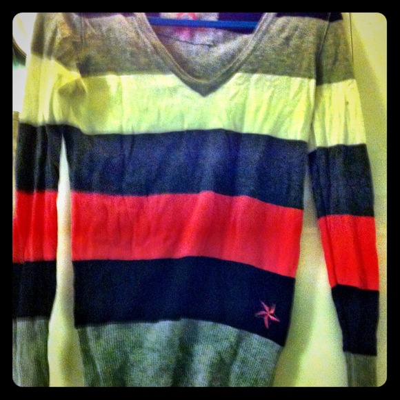 PacSun sweater