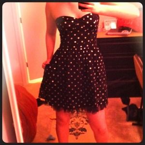 Black and silver polka dot strapless dress :)
