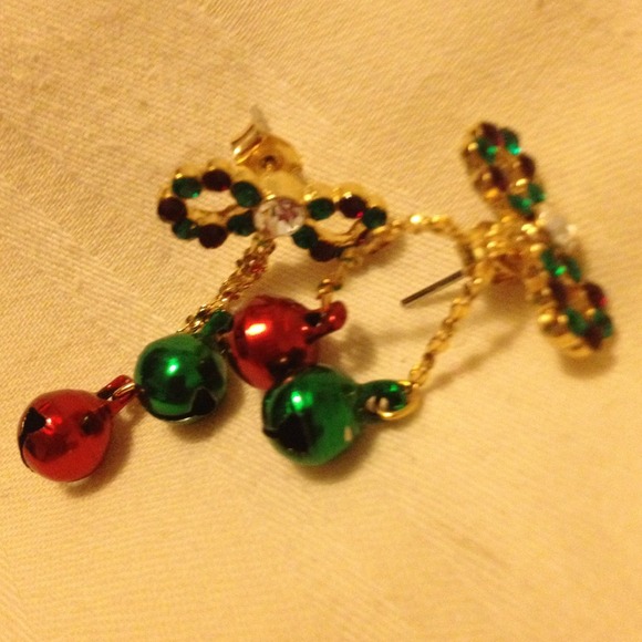 Christmas earrings.🎄🎉