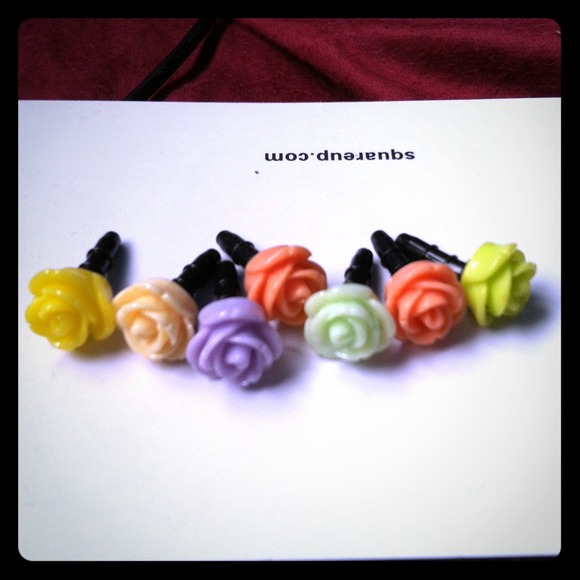 Rose Dust Plugs