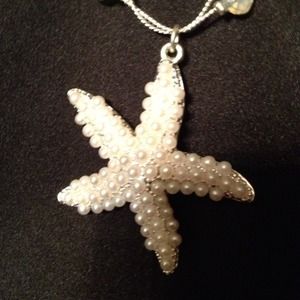 Starfish freshwater pearl necklace