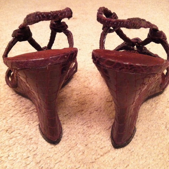 Heels  SOLD - Picture 3 of 3