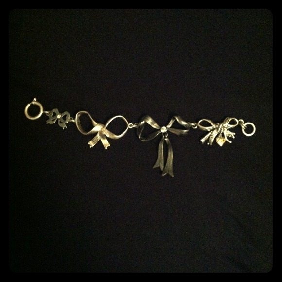 Juicy Couture bracelet
