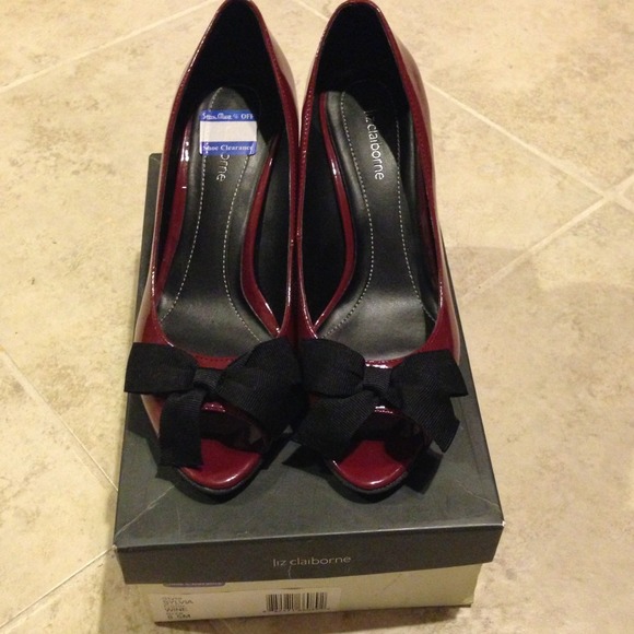 Liz Claiborne Wine Colored Peeptoe Pumps