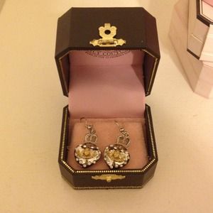 ❌Reserved for mychata❌Adorable juicy earrings!