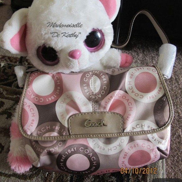 -SOLD OUT- Coach SoHo Snap CrossBody MultiColor .