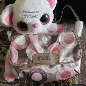 -SOLD OUT- Coach SoHo Snap CrossBody MultiColor .