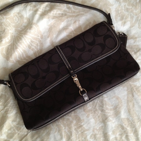 Coach | Bags | Coach Signature Clip Demi Flap | Poshmark