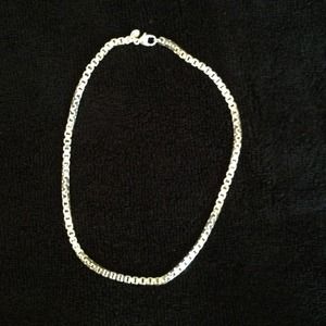 REDUCED!! Tiffany & Co. Venetian Link Necklace