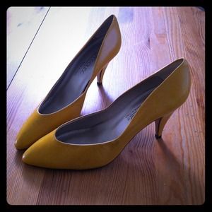 Bandalino vintage pumps