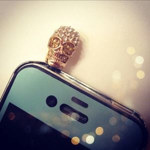 REDUCED!! Crystal Skull Phone Dust Plug