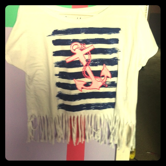 Anchor fringe top and tank