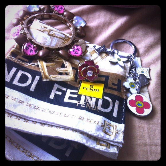 Bundle for @allwinedup :)