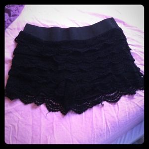 black lace shorts