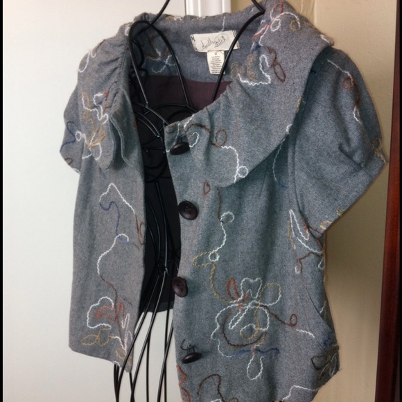 Blazer - Picture 2 of 4