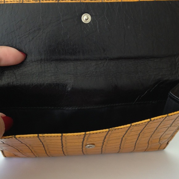 Wallet - Picture 4 of 4